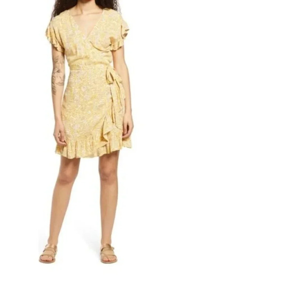 BILLABONG Yellow Floral Ruffled Wrap Dress SMALL - Picture 2 of 10